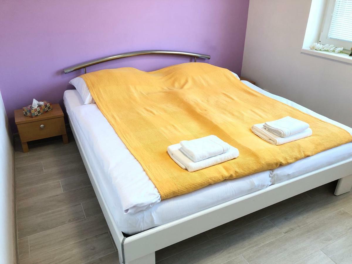 Apartmany Leto Frydek-Mistek Bagian luar foto