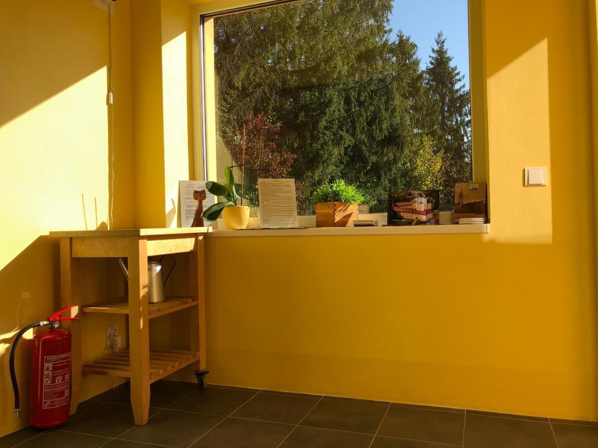 Apartmany Leto Frydek-Mistek Bagian luar foto